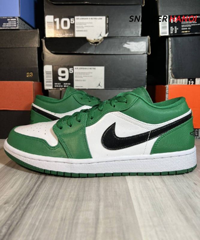 Nike Air Jordan 1 Low Pine Green