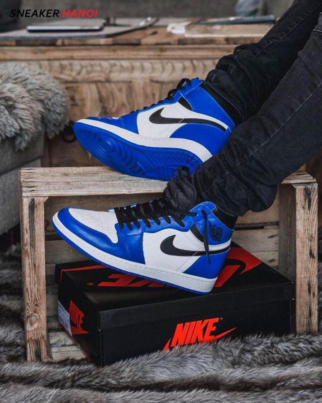Air Jordan 1
