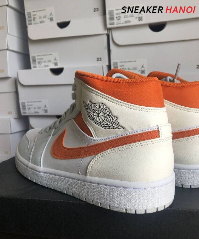 Nike Air Jordan 1 Mid Starfish Pure Platinum