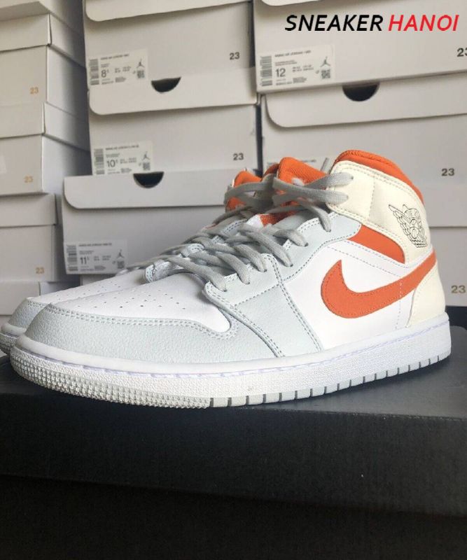 Nike Air Jordan 1 Mid Starfish Pure Platinum