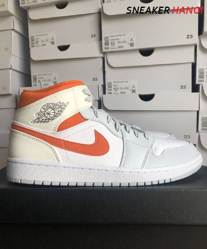 Nike Air Jordan 1 Mid Starfish Pure Platinum