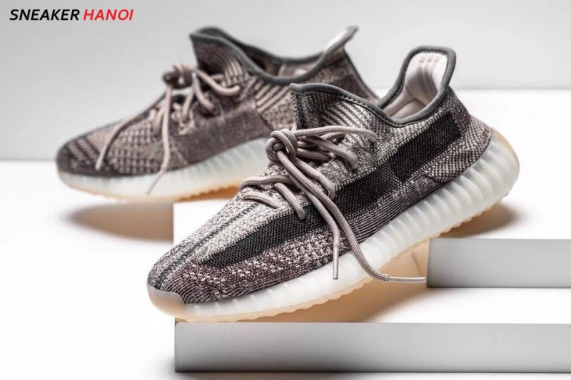 Yeezy 350 V2 Zyon