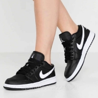 Mẫu ảnh Nike Air Jordan 1 Low Black White